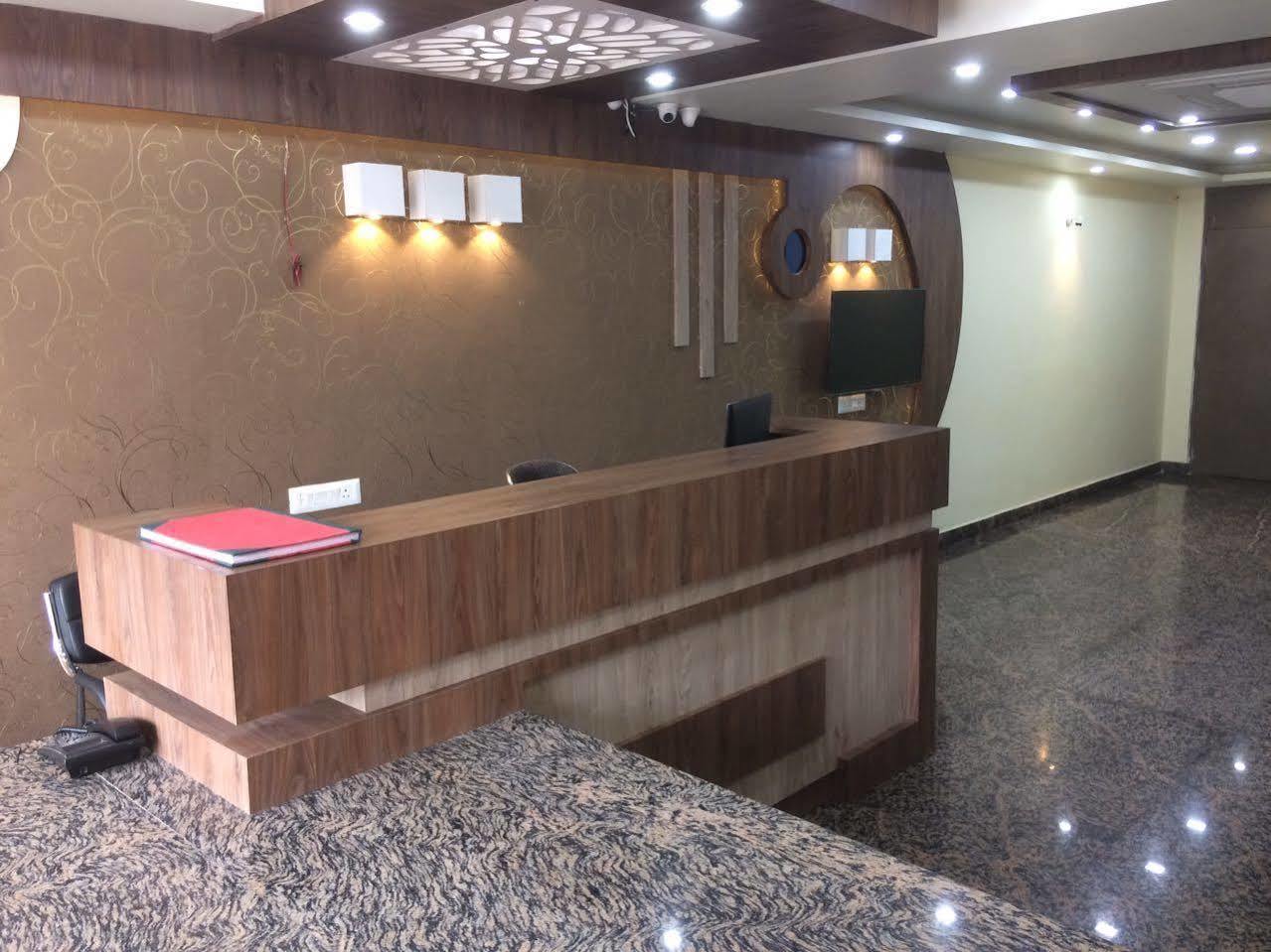Rahil Palace Hotel Varanasi
