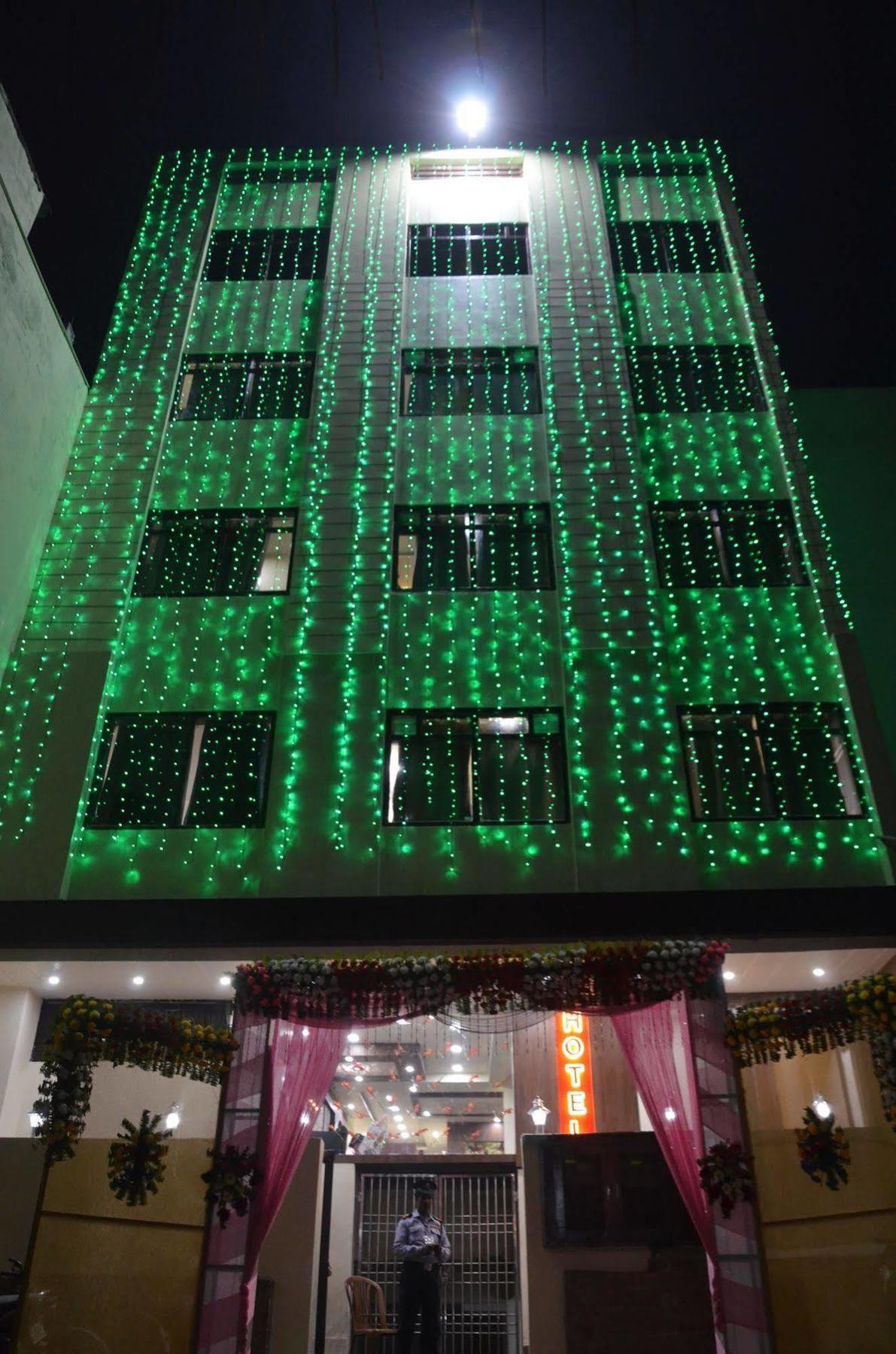 Rahil Palace Hotel Varanasi
