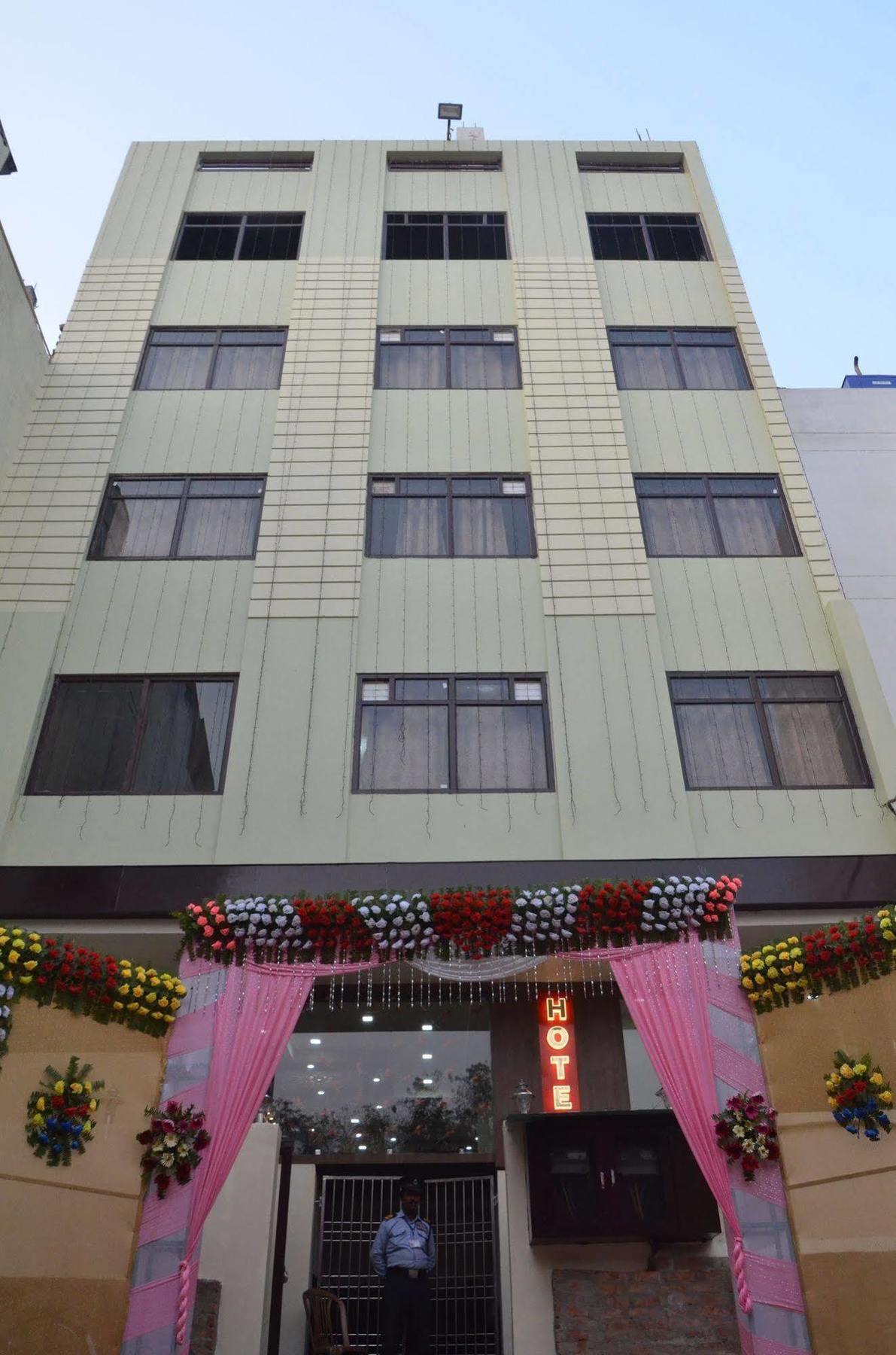 Rahil Palace Hotel Varanasi