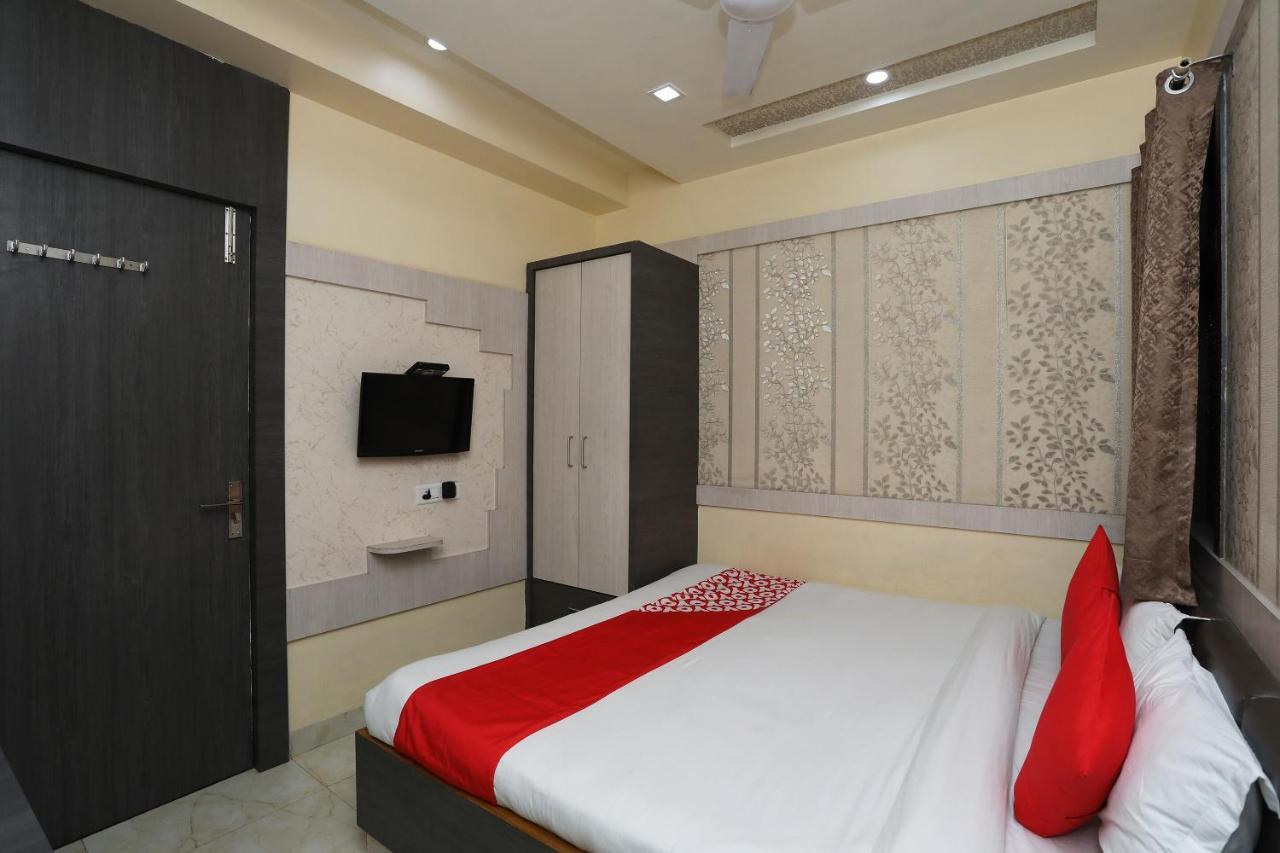 Hotel Rahil Palace